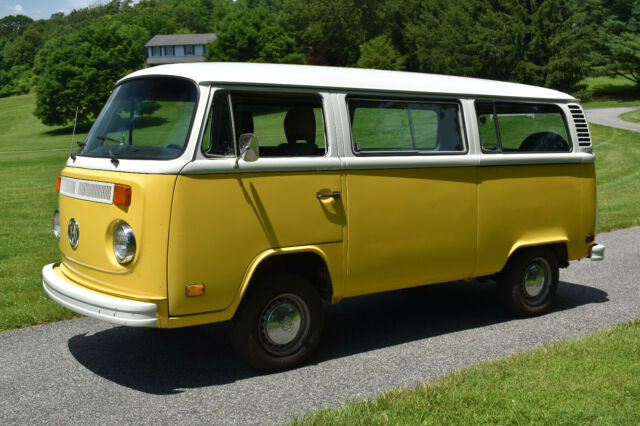 1976 Volkswagen Bus/Vanagon