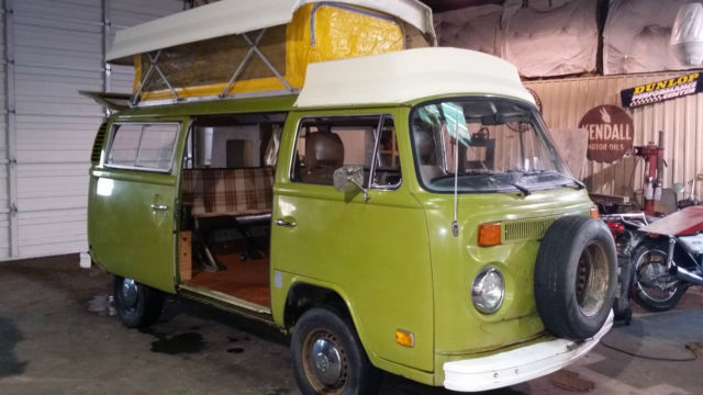 1976 Volkswagen Bus/Vanagon