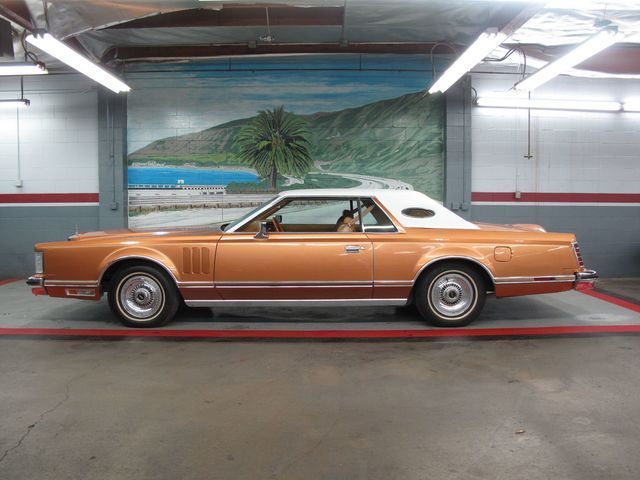 1977 Lincoln "Mark V" --