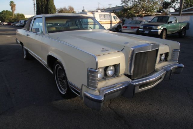 1977 Lincoln Continental Town Coupe