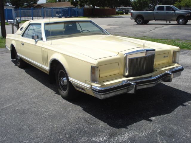 1977 Lincoln Continental Mark V A Fully Drivable A Good Original Condition For Sale Photos Technical Specifications Description
