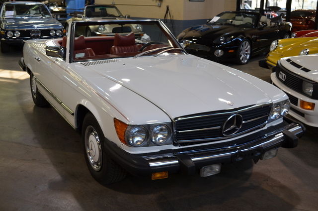 1977 Mercedes-Benz 400-Series 450 SL