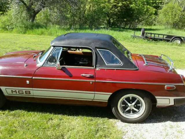 1977 Mgb With Convertible Top Tonneau Cover And Sunroof Hardtop For Sale Photos Technical Specifications Description