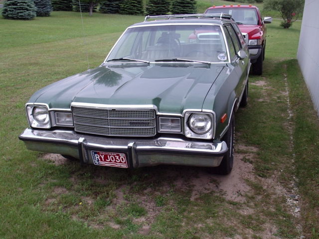 1977 Plymouth Volare Station wagon