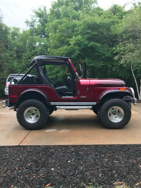 1978 Jeep Wrangler Cj5 Super clean jeep with only 700 miles rebuild