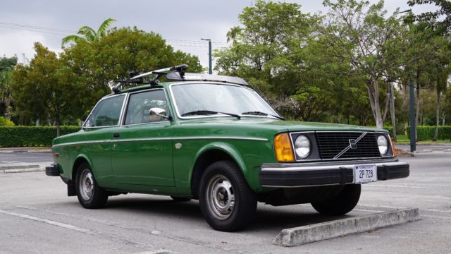 1978 Volvo 240 242