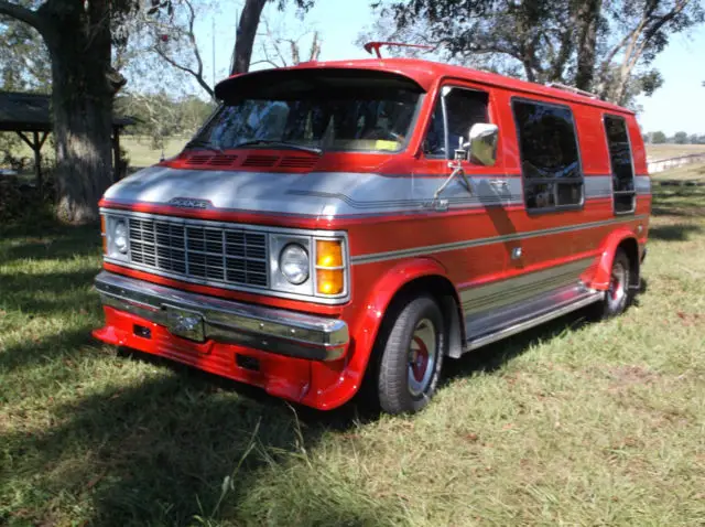 1979 Dodge B 0 Custom Street Hippie Camper Van Amazing Condition From The 70 S For Sale Photos Technical Specifications Description