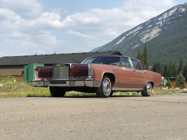 1979 Lincoln Continental Williamsburg Limited Edition