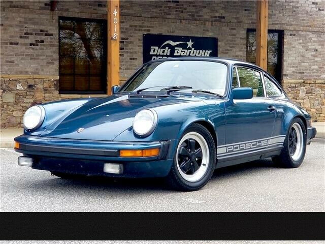 1979 Porsche 911 --