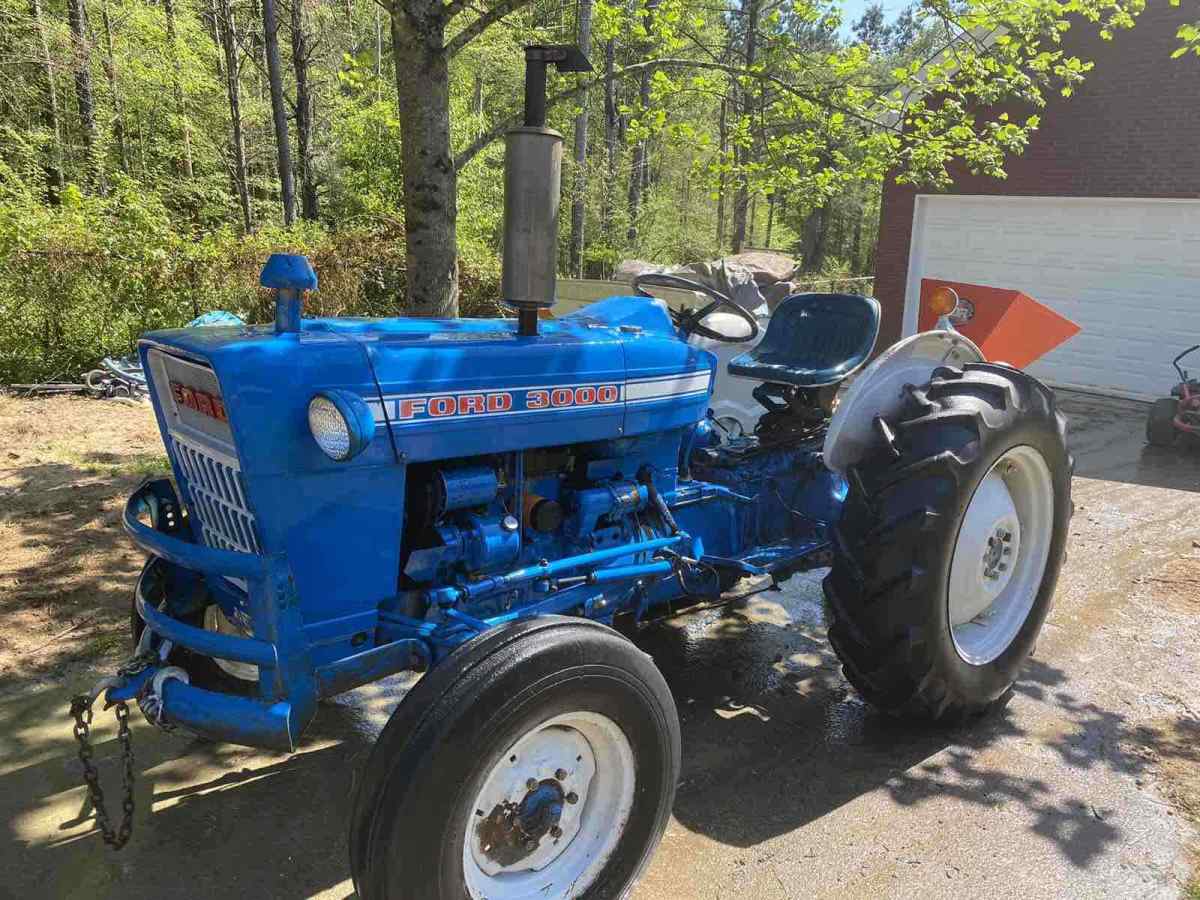1980 Ford 3000 farm tractor