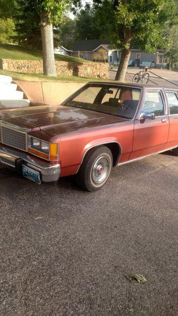1980 Ford Crown Victoria Base