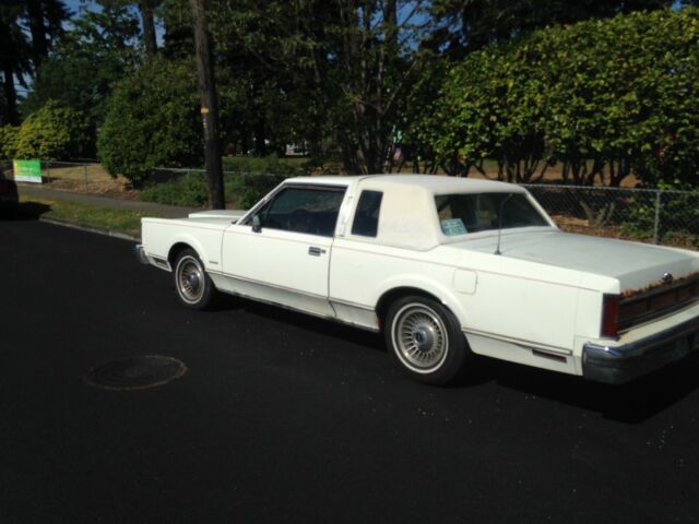 1980 Lincoln Continental Town Coupe