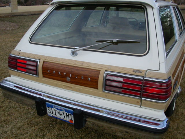 1981 Chrysler Town & Country LeBaron