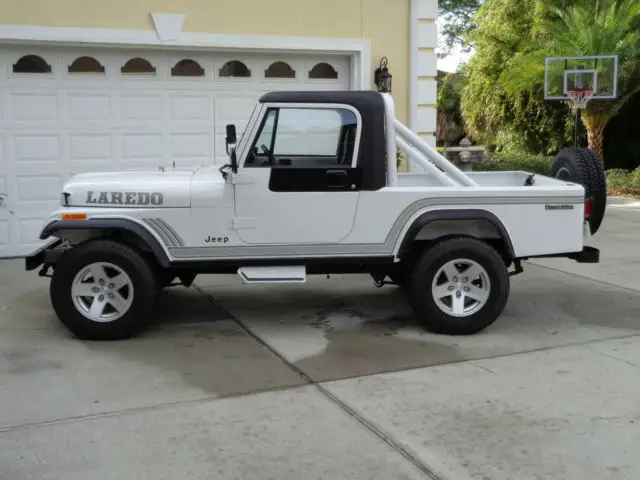 1982-jeep-cj8-scrambler-show-and-go-1.jp