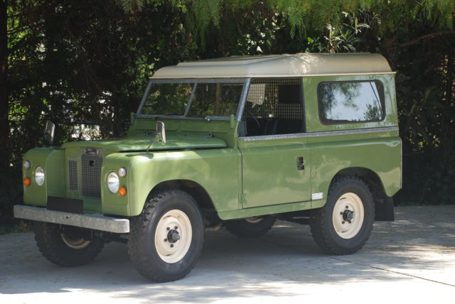1982 Land Rover Defender