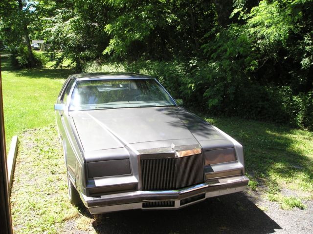 1983 Chrysler Imperial LUXURY COUPE