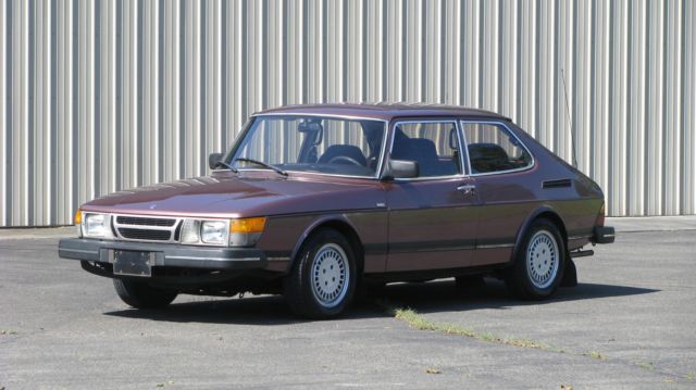 1983 Saab 900 Sedan S