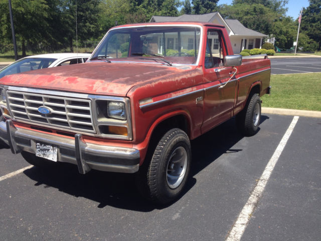 1984 Ford F-150 Short Bed 4 x 4 Auto, Factory Air