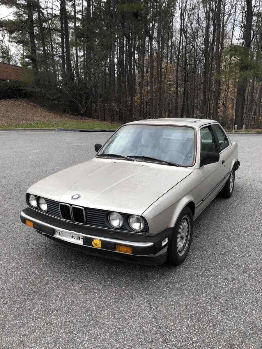 1984 BMW 318i base