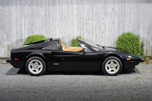 1984 Ferrari 308 --