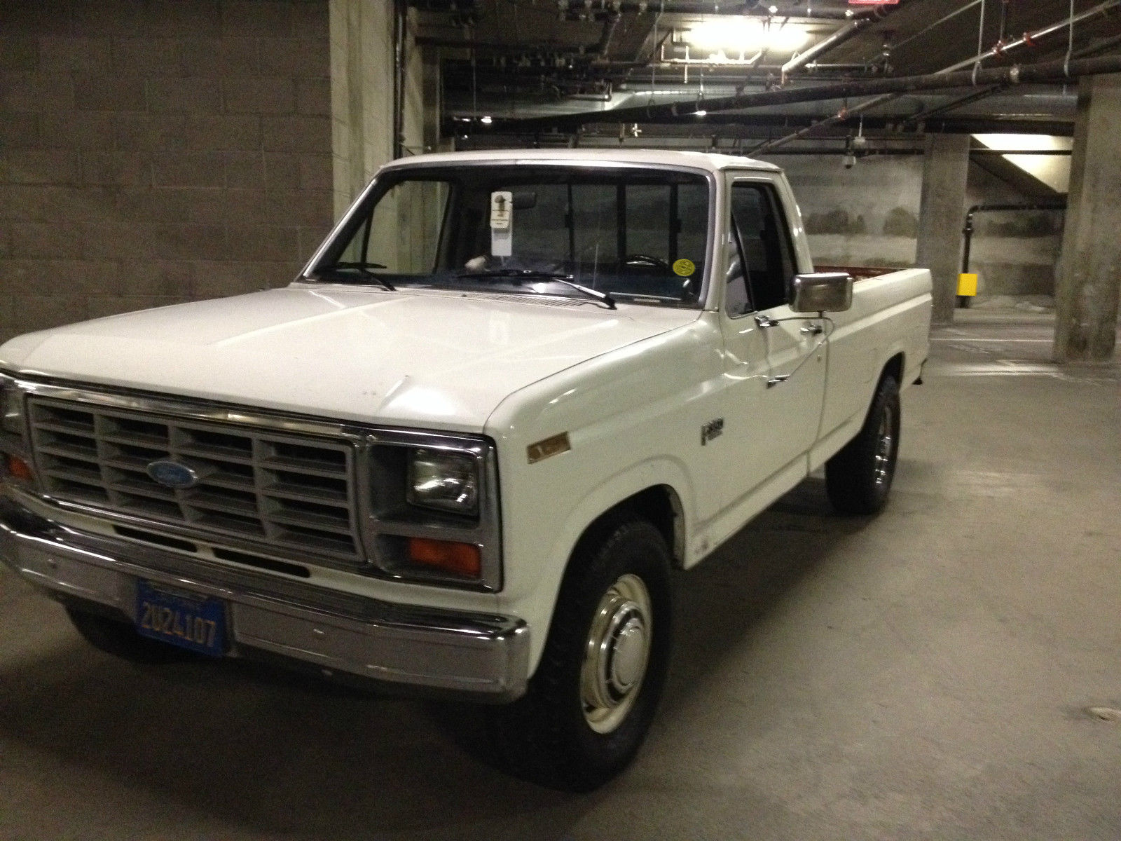 1984 Ford F-350