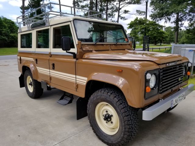 1984 Land Rover Defender 110" County