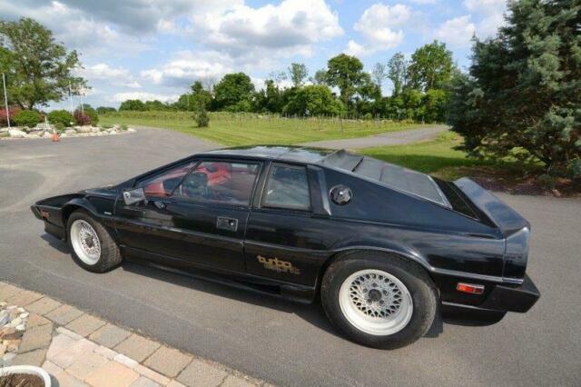 1984 Lotus Esprit Turbo / CLEAN TITLE/ 87,000 MILES /AC