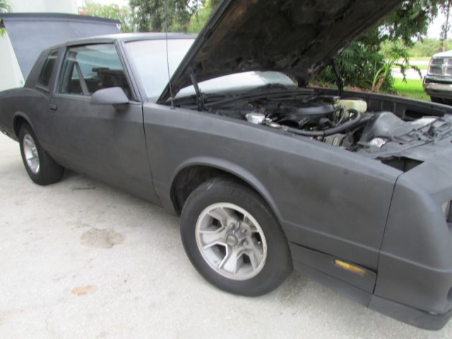 1986 Chevrolet SS Monte Carlo T-Top