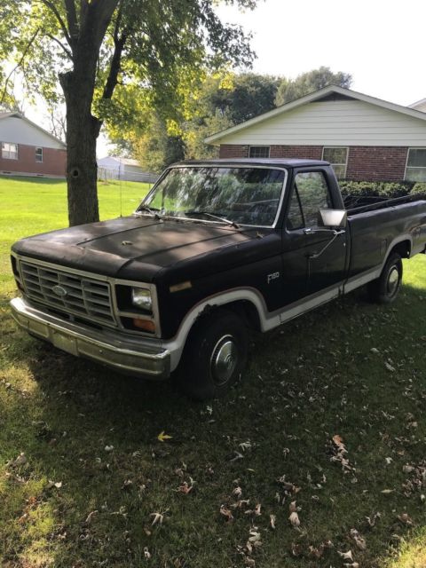 1985 Ford F-150 Two Tone