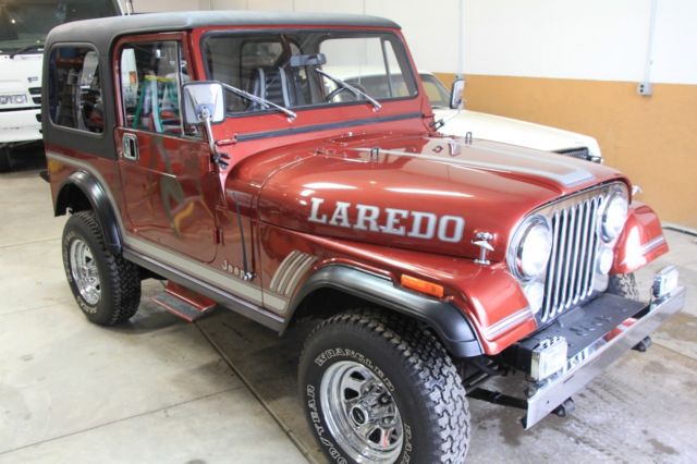 1985 Jeep CJ Laredo