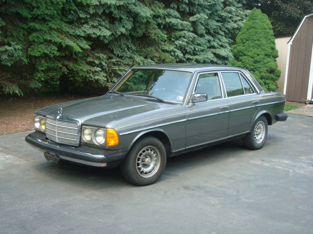 1985 Mercedes-Benz 300-Series