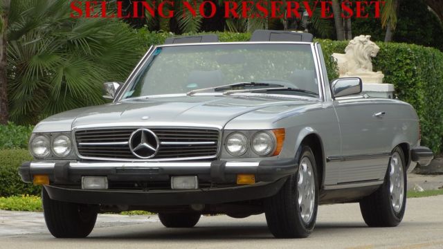 1985 Mercedes-Benz SL-Class ROADSTER WITH BOTH TOPS