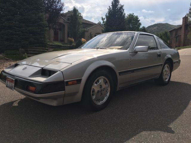 1985 Nissan 300ZX Leather Package