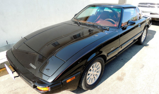1985 Mazda RX-7 Black