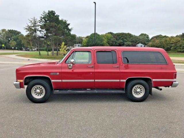 1986 Chevrolet Suburban Sierra Classic