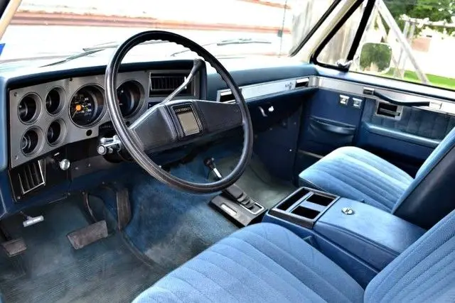 1986 Chevy Blazer K5, 1-Owner, Resprayed in factory color, Beautiful