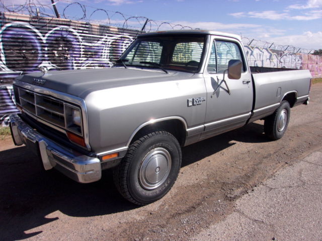 1986 Dodge Power Wagon
