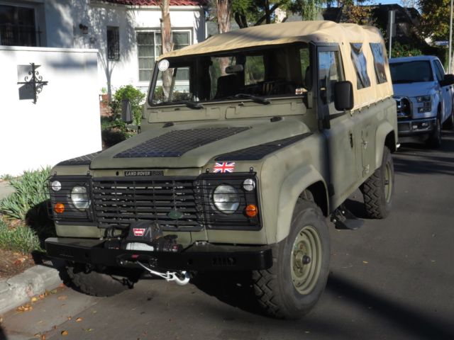 1986 Land Rover Defender Military