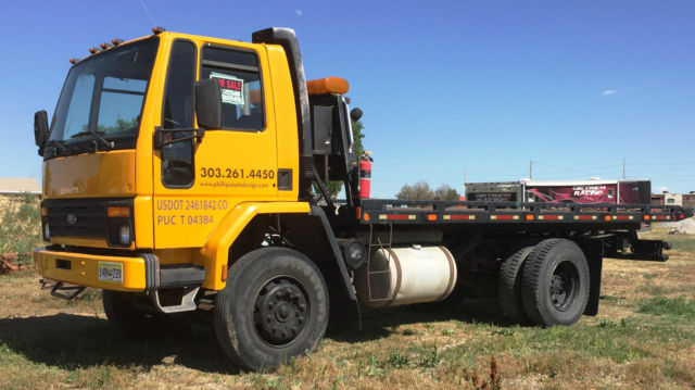 1986 Ford C 7000 Cargo Tow Truck