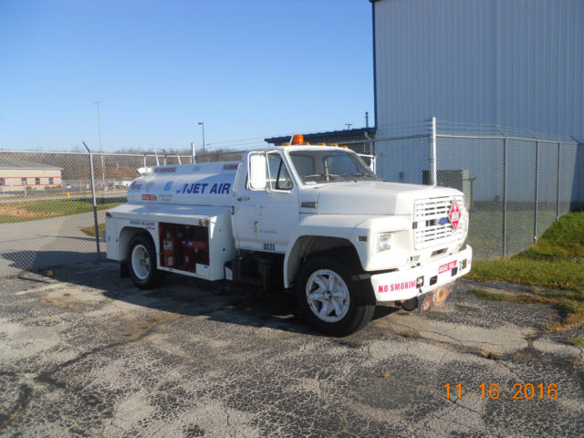 1986 Ford Other Pickups Base Straight Truck - Medium Conventional