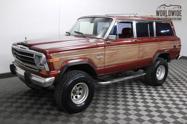 1986 Jeep Wagoneer Lifted with Crate 360 V8 and AC!