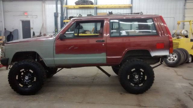 1986 Jeep Cherokee pioneer