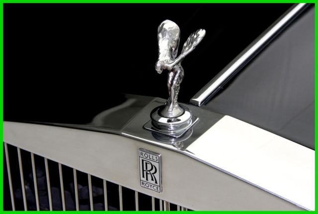 1986 Rolls-Royce Silver Spirit/Spur/Dawn Personal Limousine