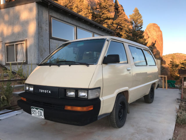 1986 Toyota van