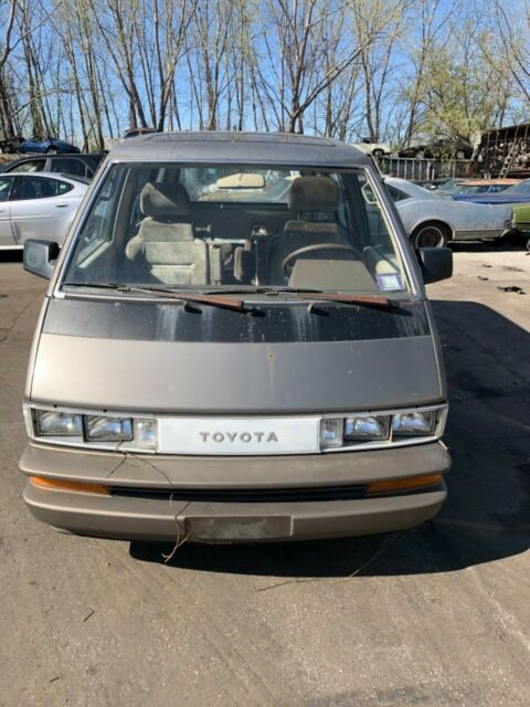 1986 Toyota VAN WAGON LE