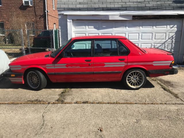 1987 BMW 5-Series IS