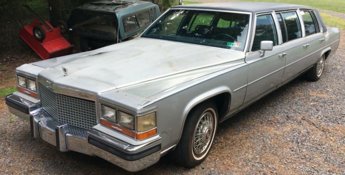 1987 Cadillac DeVille Fleetwood Brougham Limo