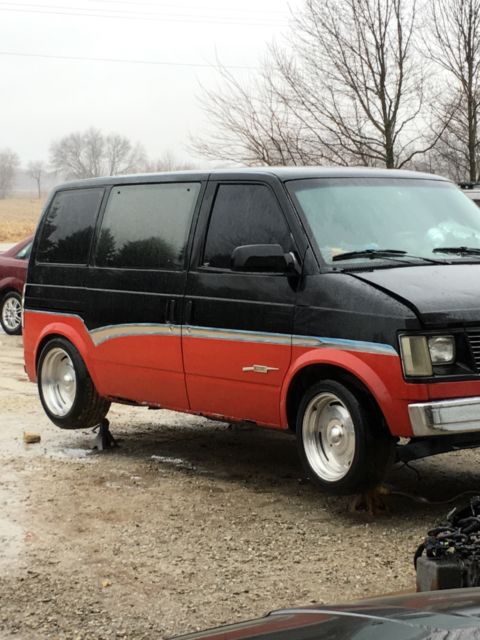1987 Chevrolet Astro Van for sale: photos, technical specifications