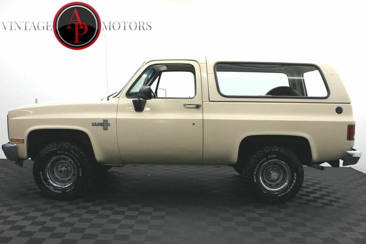 1987 Chevrolet Blazer FUEL INJECTED V8 4X4 REMOVABLE HARD TOP