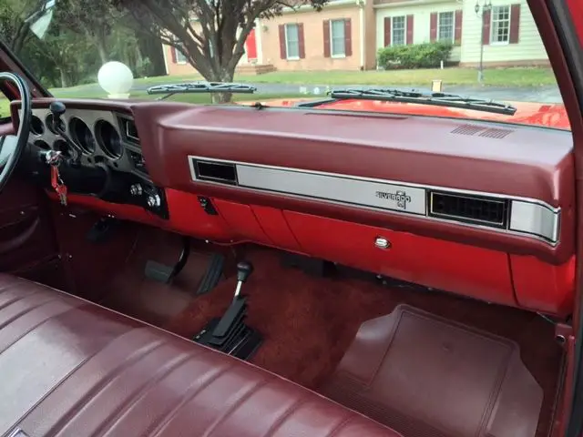 1987 chevy truck interior